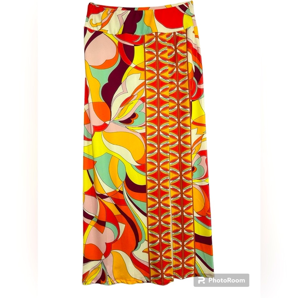 Women’s soft knit skirt